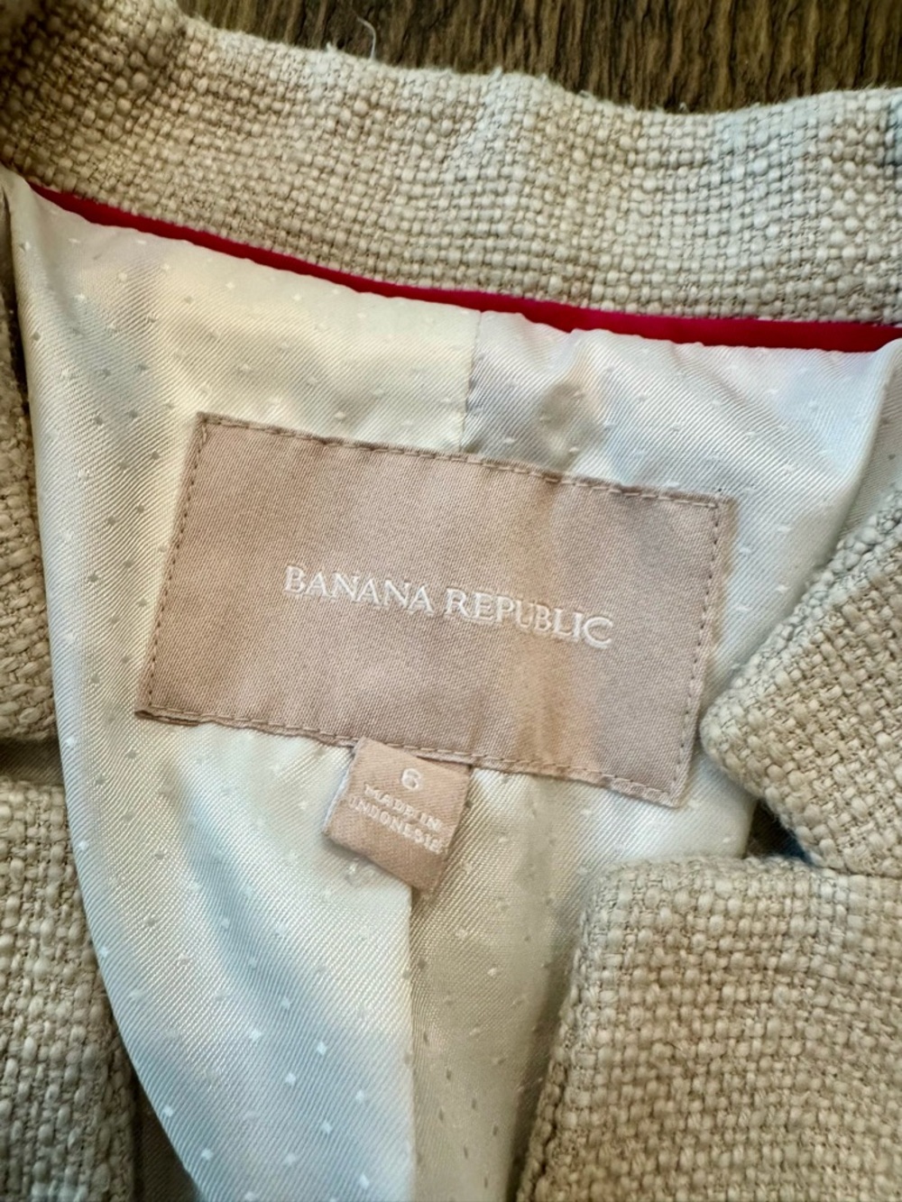 Banana Republic Cream Blazer with Navy Trim - Picture 2 of 3